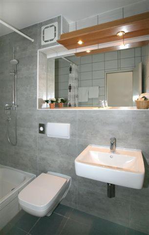 Hotel Lindenstrasse Neuenhagen bei Berlin ภายนอก รูปภาพ